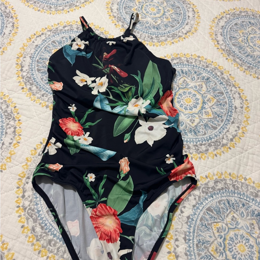 Jantzen Black and White Swimsuit